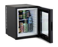 Technomax TP30NG thermo-elektrische minibar met glazen deur 30 liter voorkant geopend